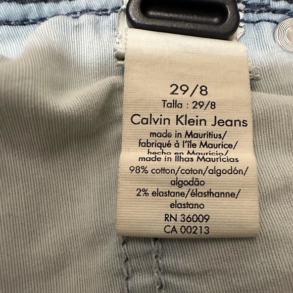 Calvin Klein Jeans Skinny Medium Wash Mid Rise 5 Pocket Jeans, Size 29/8 - Picture 6 of 7